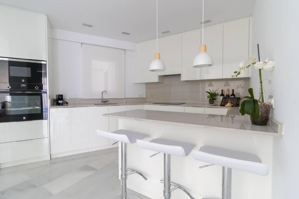 Polo Apartaments 5E Jacaranda Марбелья Екстер'єр фото