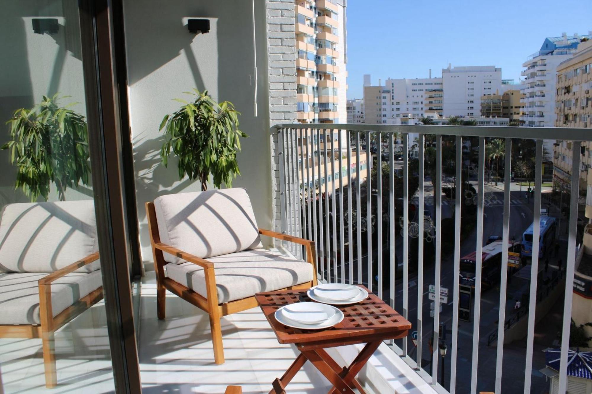 Polo Apartaments 5E Jacaranda Марбелья Екстер'єр фото